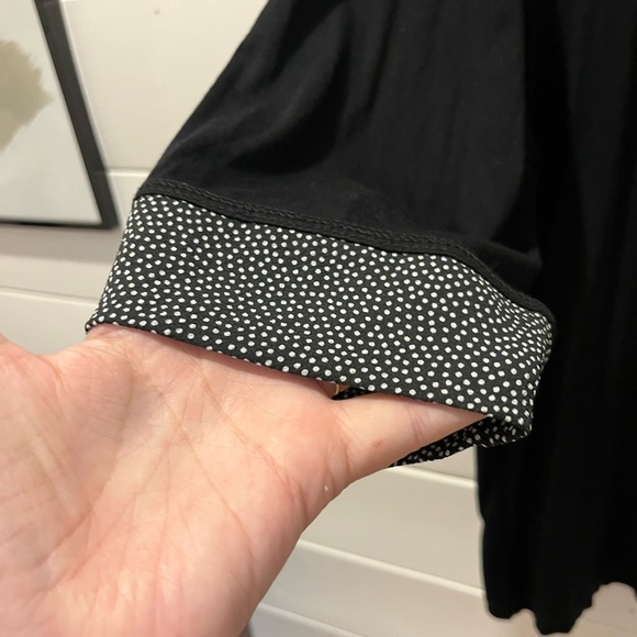 🖤 FA CONCEPT Black Top with Polka Dot Accents – Size 1X (refer to measurements) - Picture 5 of 7